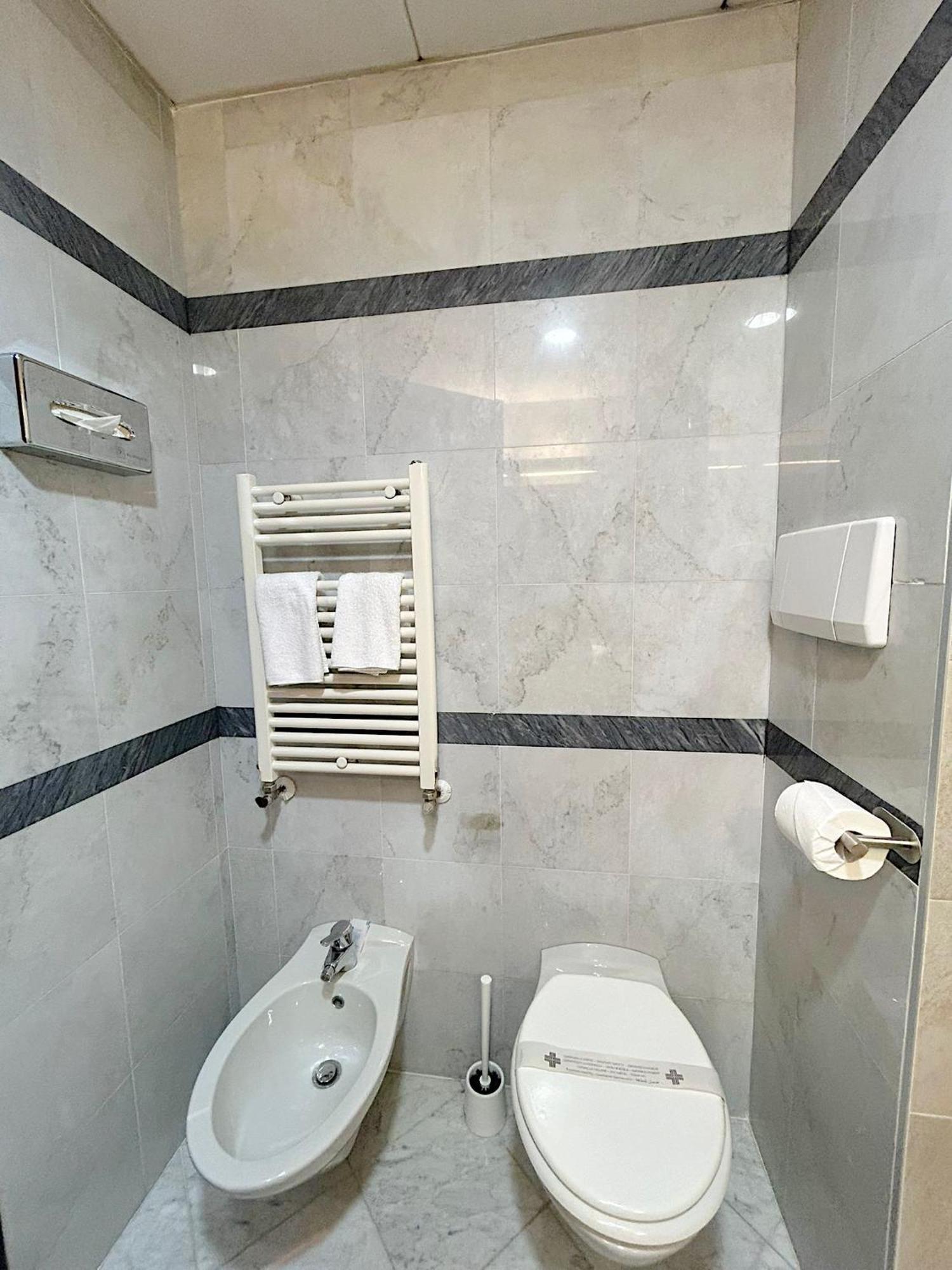 Ih Hotels Milano Blu Visconti Trezzano sul Naviglio Dış mekan fotoğraf