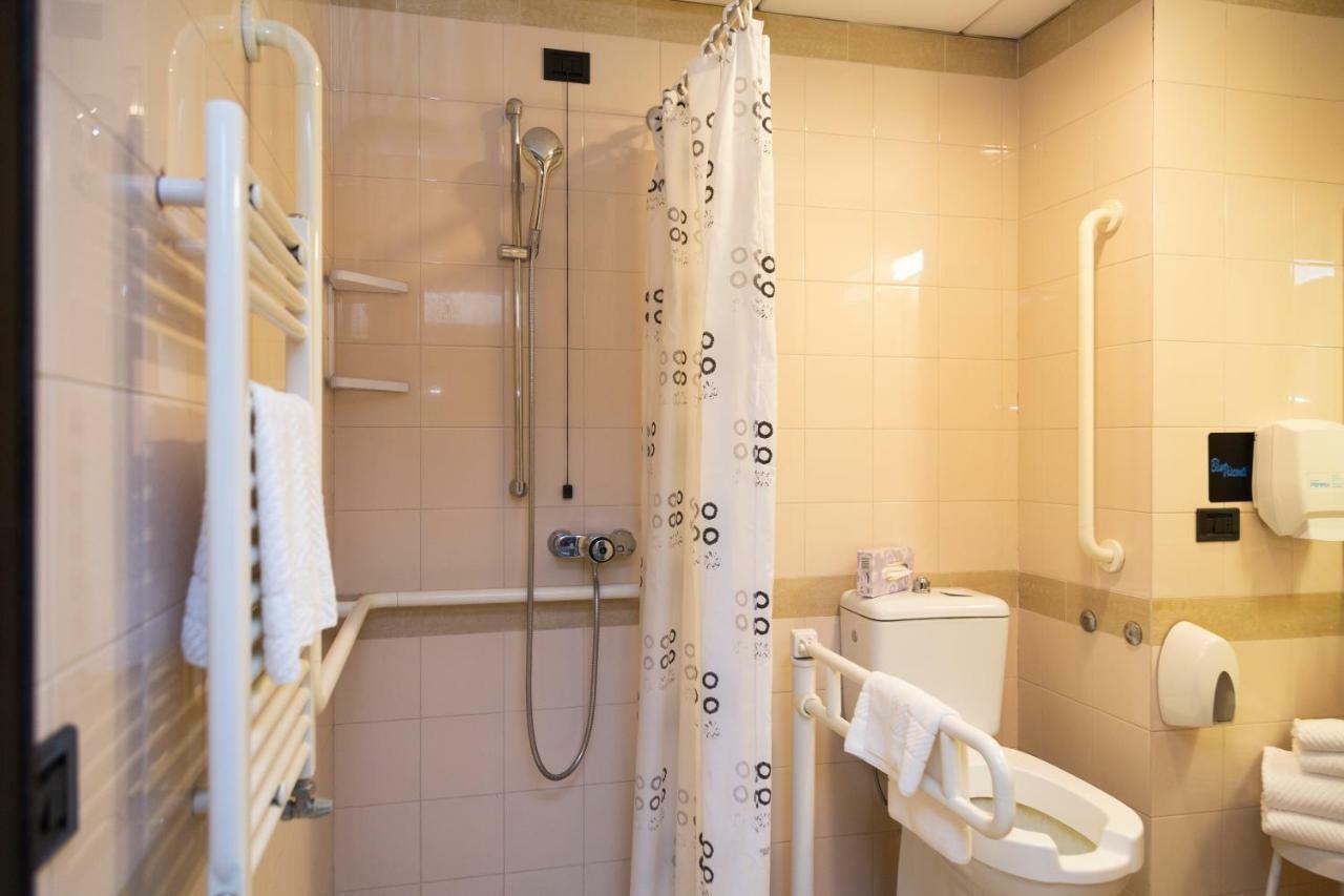 Ih Hotels Milano Blu Visconti Trezzano sul Naviglio Dış mekan fotoğraf